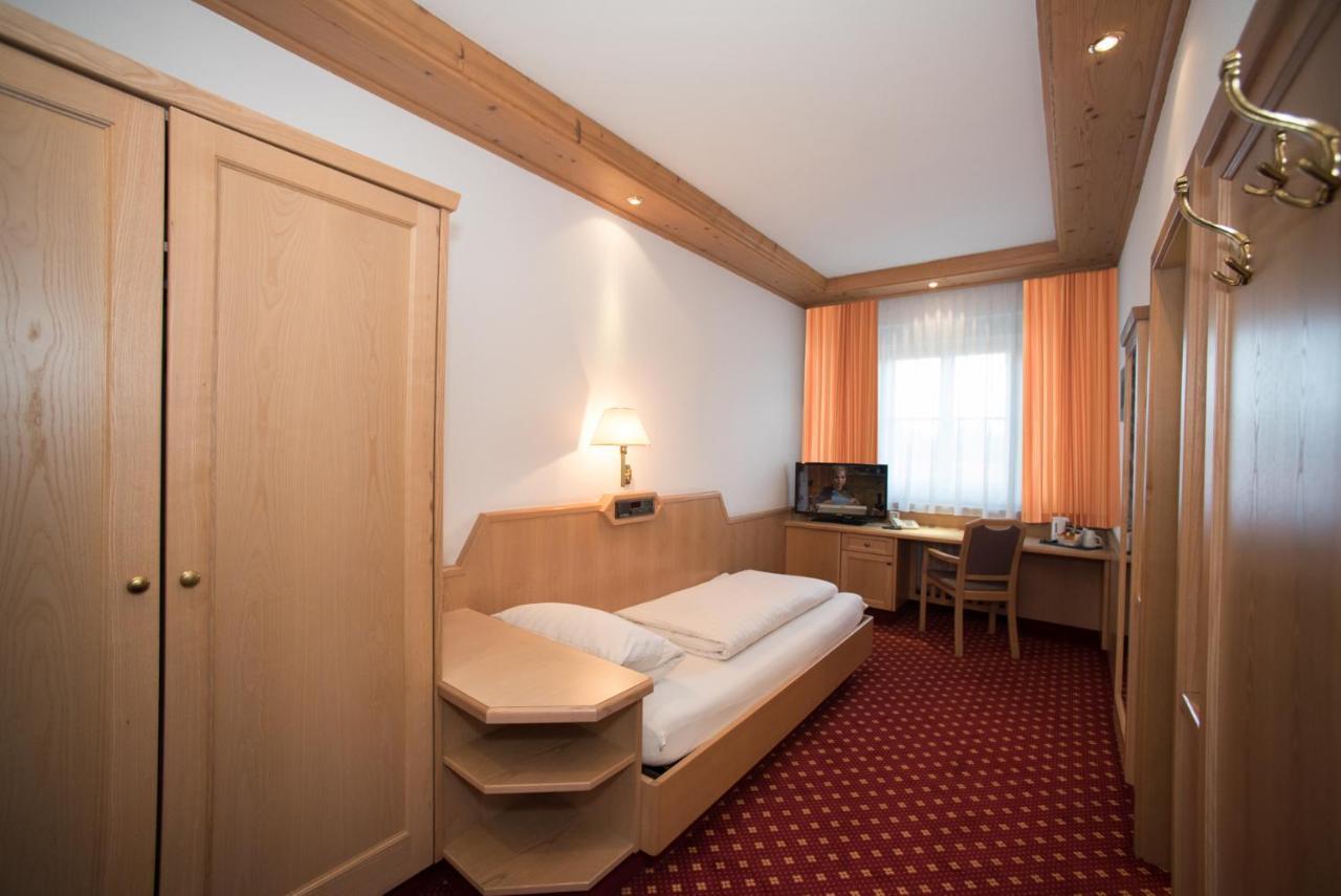 Hotel und Gasthof Soller Ismaning Exterior foto